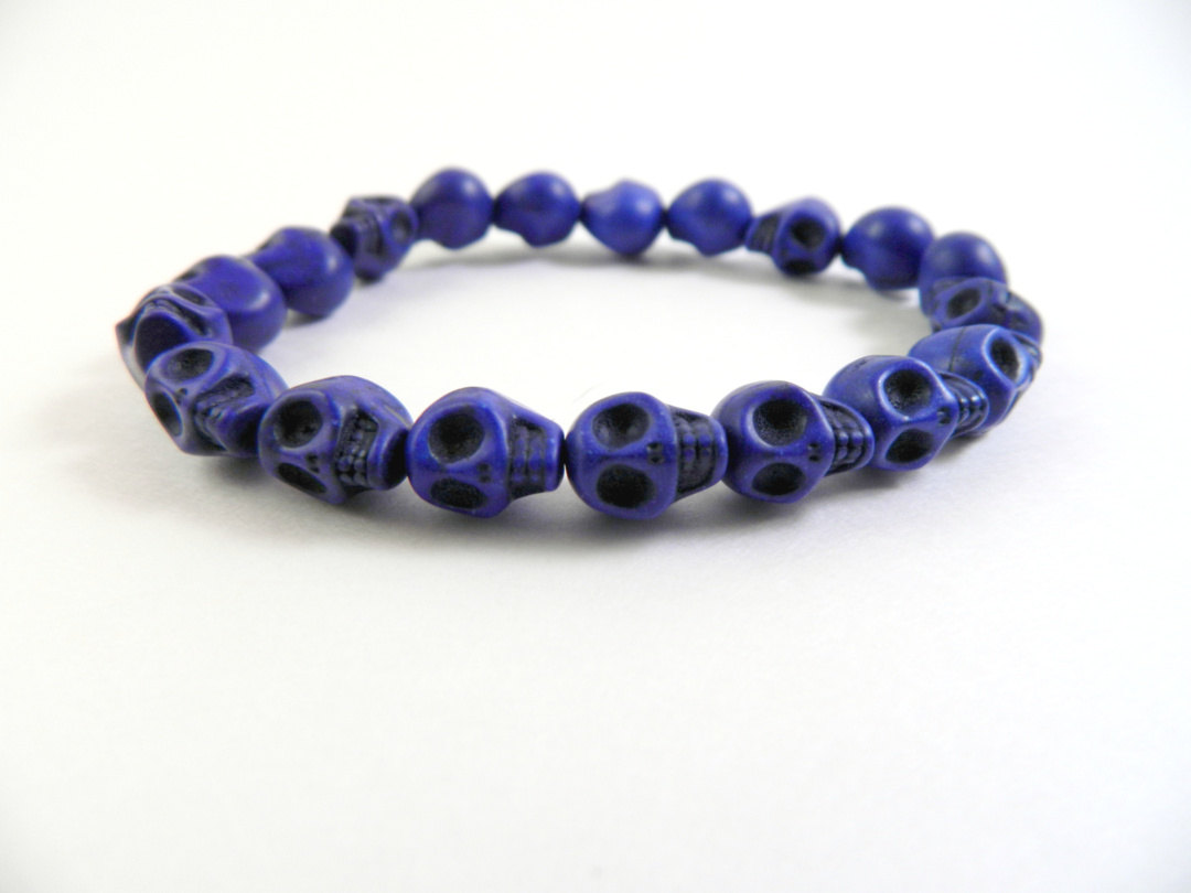 Blue Skully Bracelet on Luulla